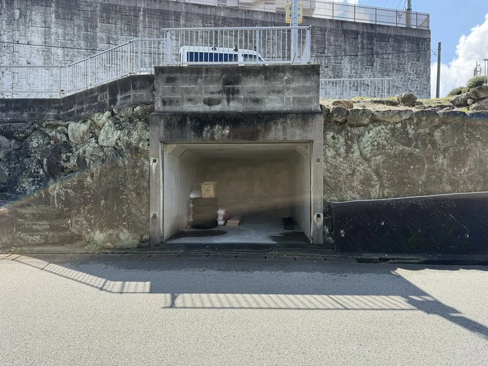 宇美町 板井工業 事務所 元堀車庫を事務所に 施工前